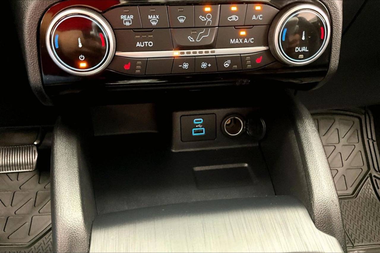 2022 Ford Escape SEL - Photo 32