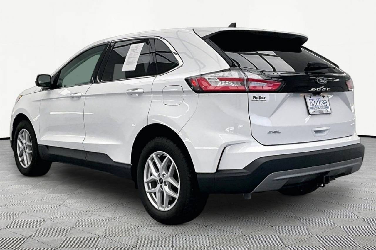 2024 Ford Edge SEL - Photo 13