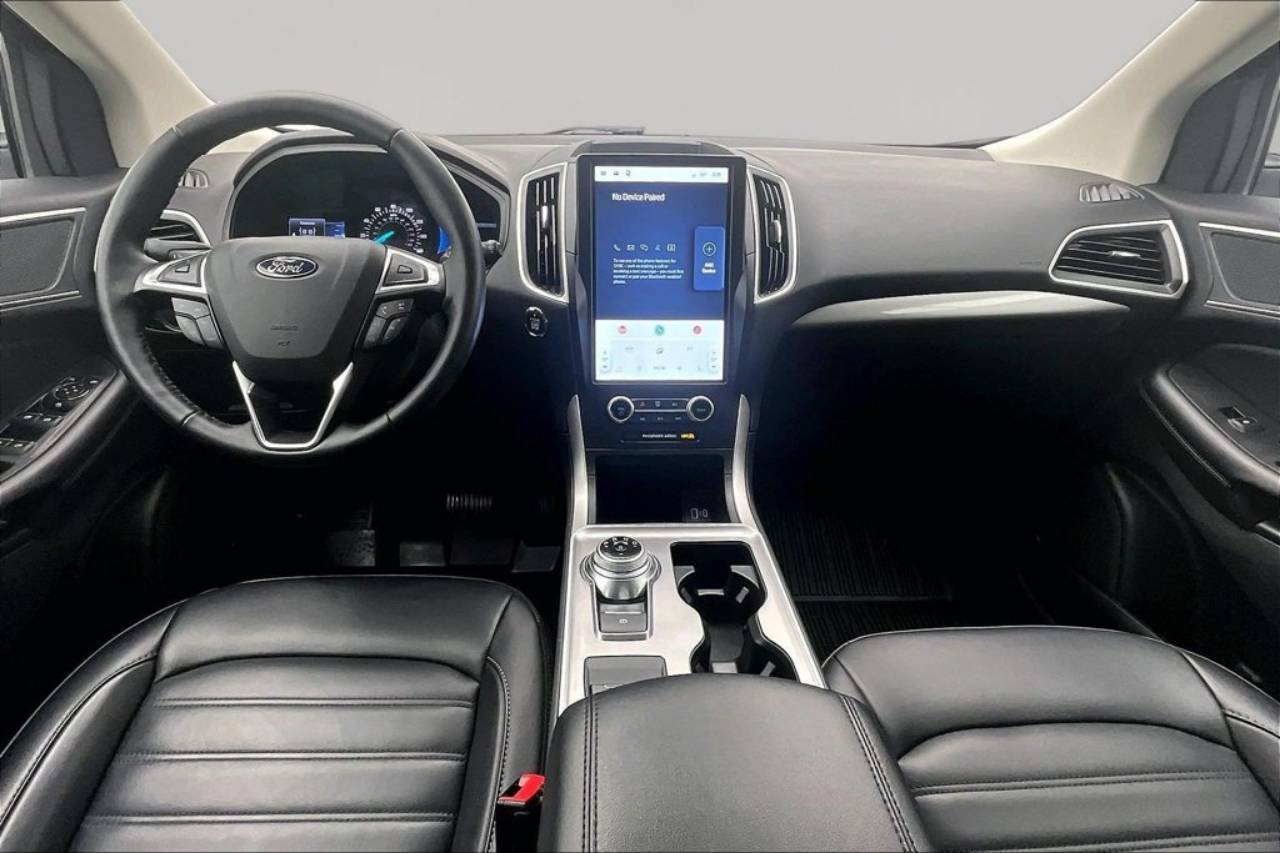 2024 Ford Edge SEL - Photo 16