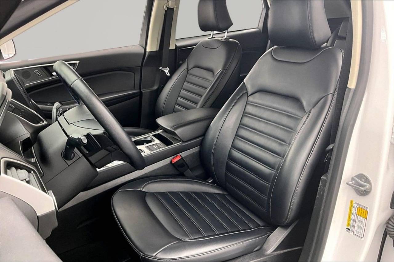 2024 Ford Edge SEL - Photo 25