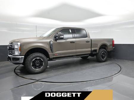 2027 Ford Super Duty F-250 SRW XLT