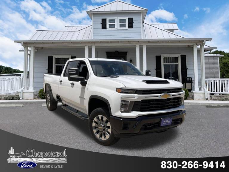 2025 Chevrolet Silverado 2500HD Custom