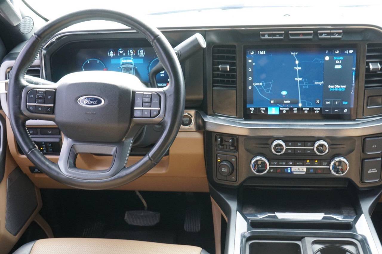 Used 2023 Ford Super Duty F-350 DRW LARIAT, photo 23