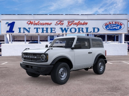 2026 Ford Bronco Base