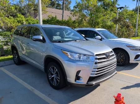 2018 Toyota Highlander LE