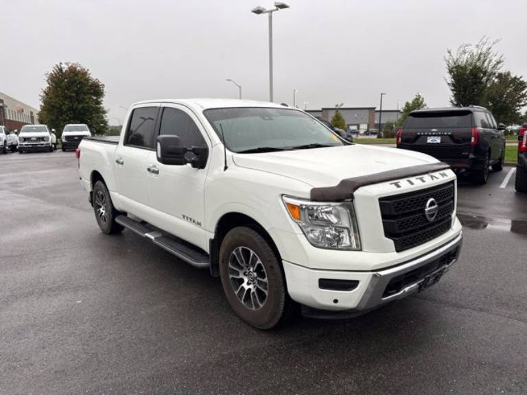 2021 Nissan Titan SV