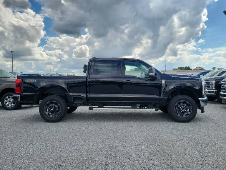 2027 Ford Super Duty F-250 SRW LARIAT