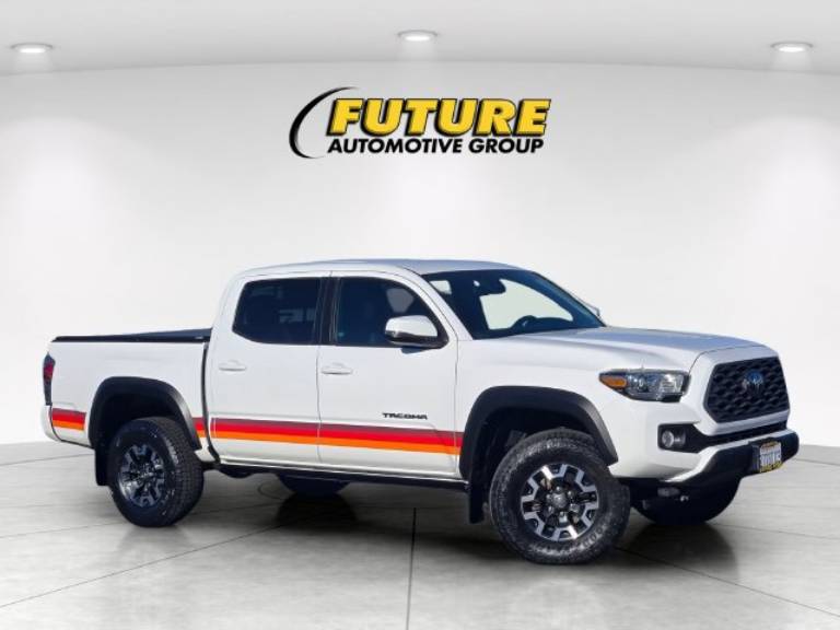 2021 Toyota Tacoma TRD OFF-Road 4WD w/Tech Package