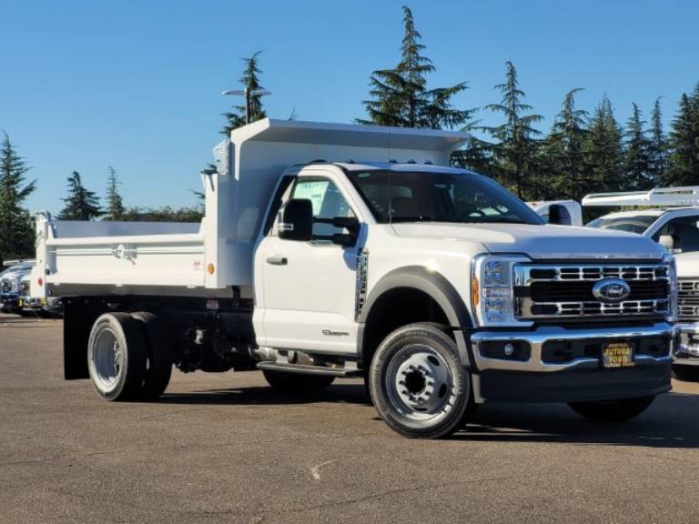 2026 Ford F-550SD XL