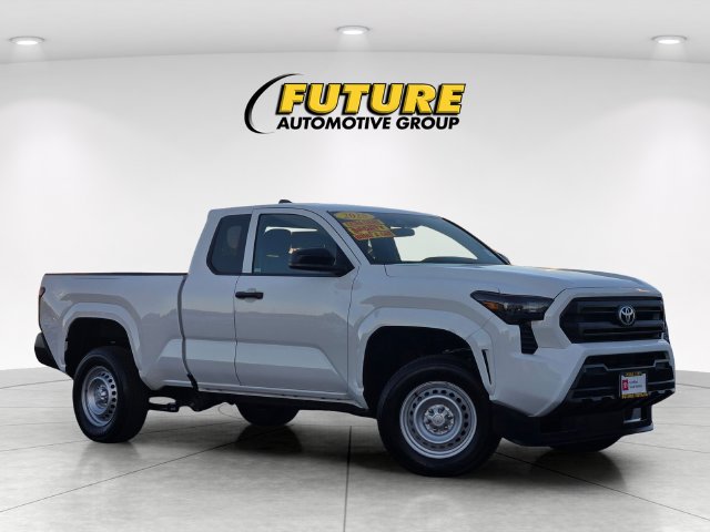 2025 Toyota Tacoma SR