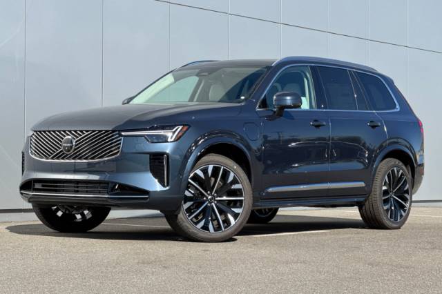 2026 Volvo XC90 Plug-In Hybrid T8 Ultra