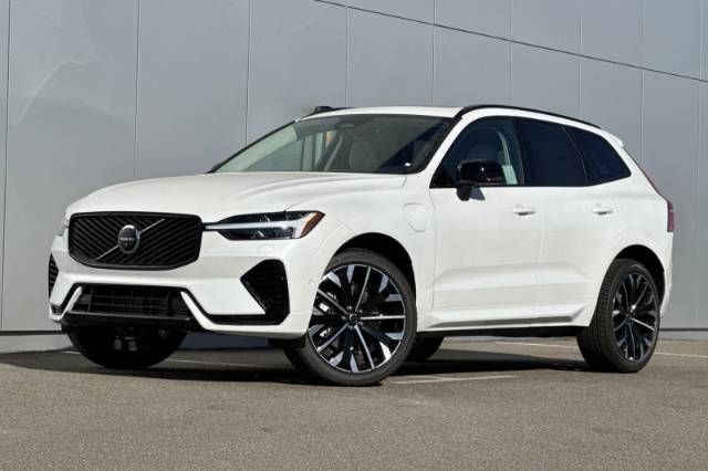 2026 Volvo XC60 Plug-In Hybrid T8 Ultra