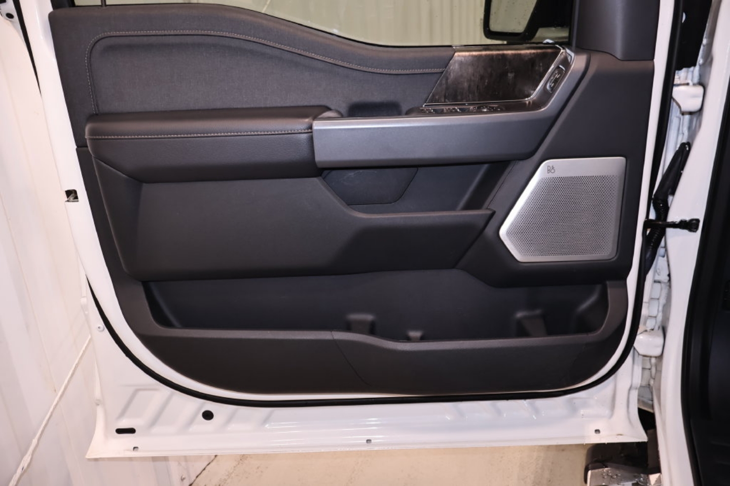 2021 Ford F-150 Lariat - Photo 11