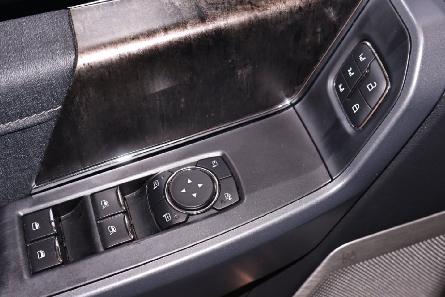 2021 Ford F-150 Lariat - Photo 12
