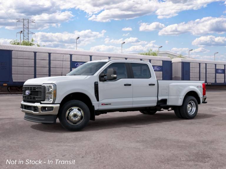 2027 Ford Super Duty F-350 DRW XL