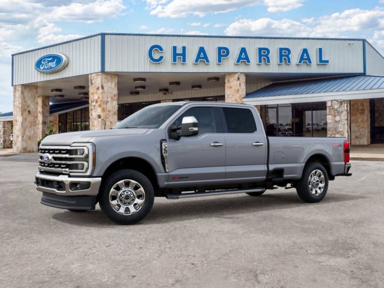 2027 Ford Super Duty F-350 SRW LARIAT