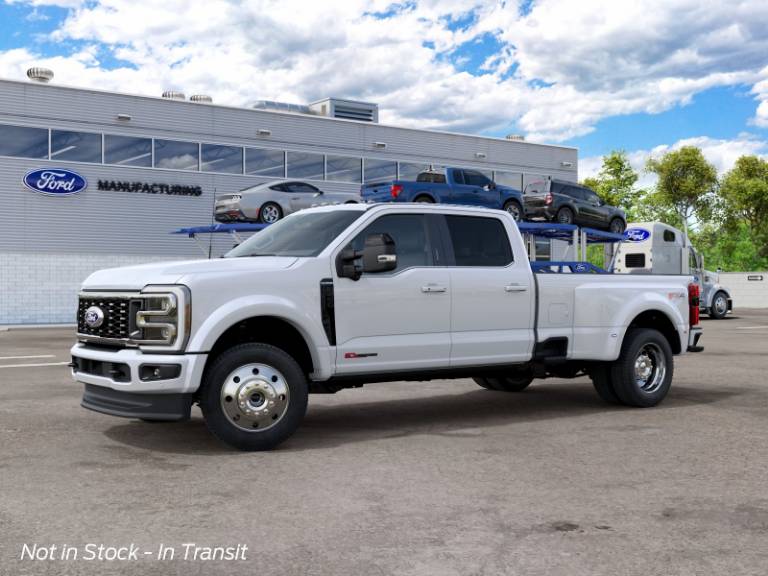 2027 Ford Super Duty F-450 DRW Platinum