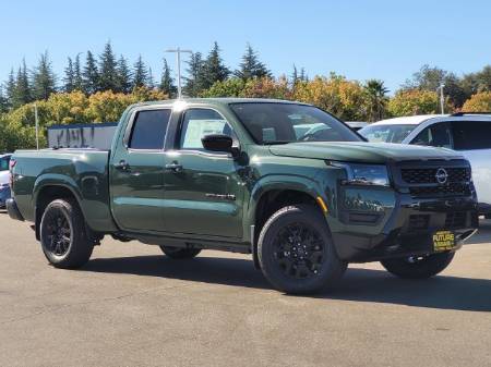 2027 Nissan Frontier SV