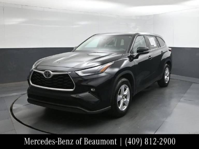 2025 Toyota Highlander LE