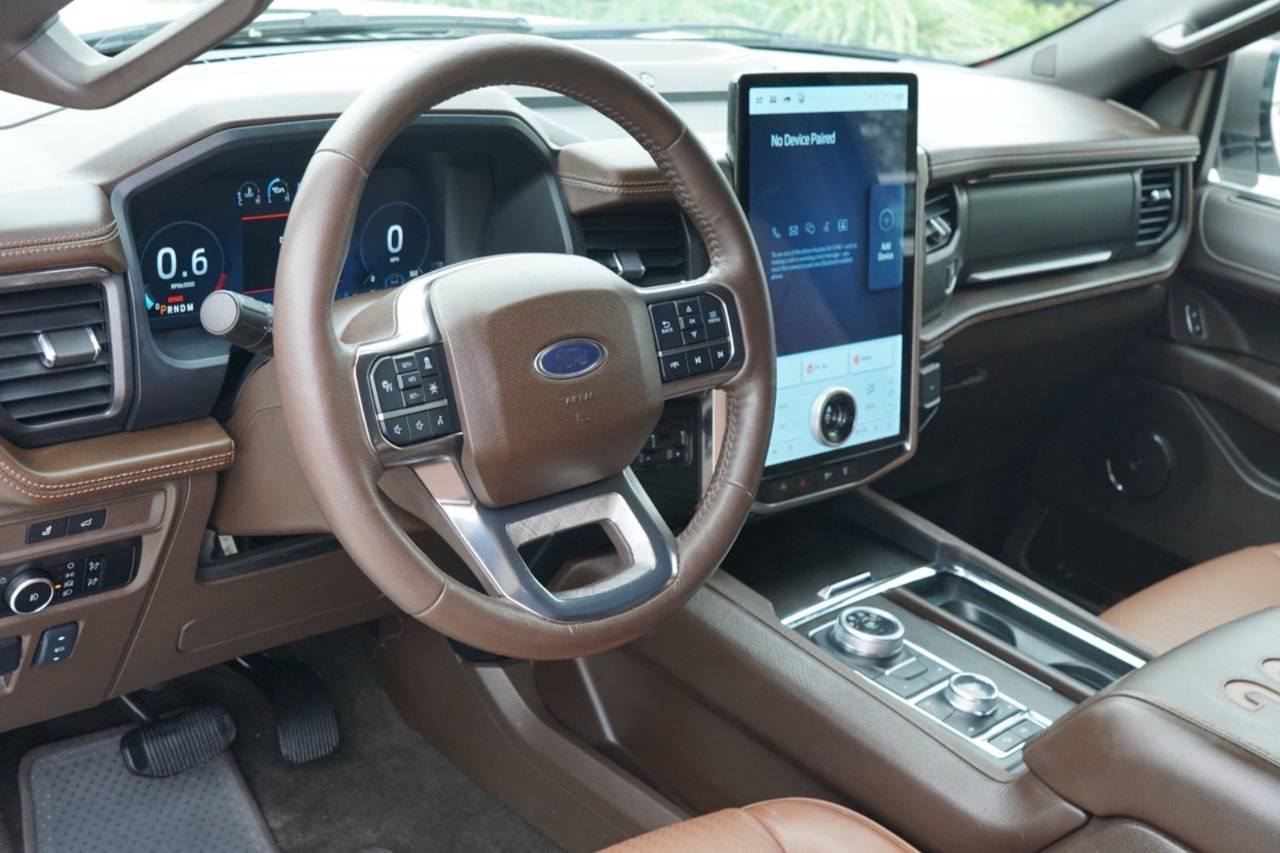 Certified Used 2024 Ford Expedition MAX King Ranch, photo 8