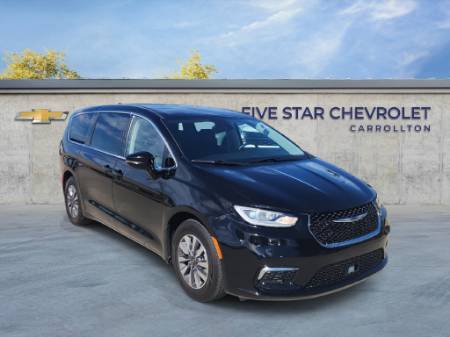 2024 Chrysler Pacifica Hybrid Select