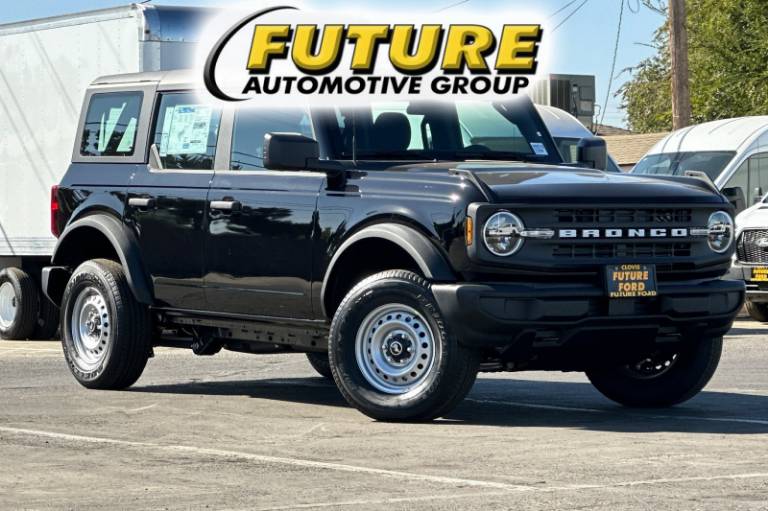 2026 Ford Bronco Base