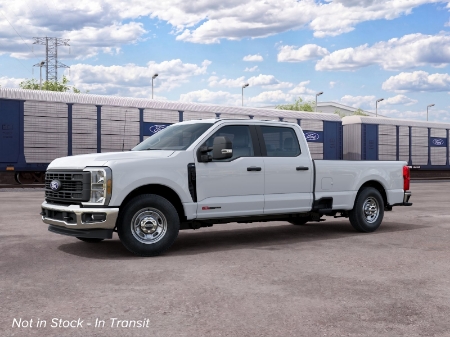 2027 Ford Super Duty F-250 SRW XLT