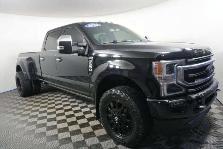 2022 Ford Super Duty F-350 DRW Platinum