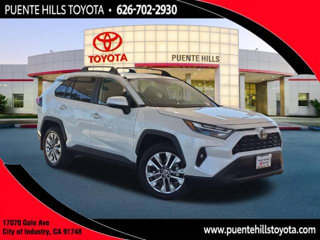 2025 Toyota RAV4 XLE Premium