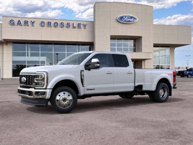 2027 Ford Super Duty F-450 DRW King Ranch