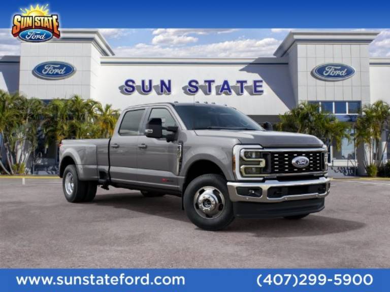 2027 Ford Super Duty F-350 DRW LARIAT