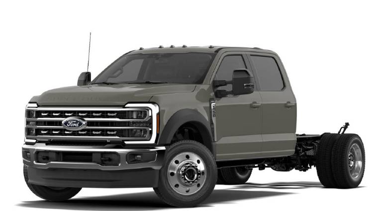 2027 Ford F-450SD LARIAT