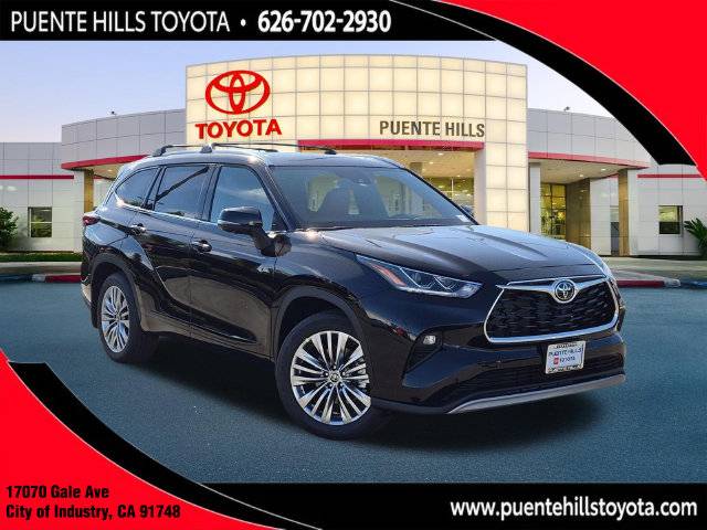 2026 Toyota Highlander Platinum