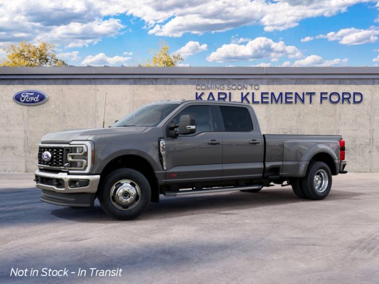 2027 Ford Super Duty F-350 DRW XLT