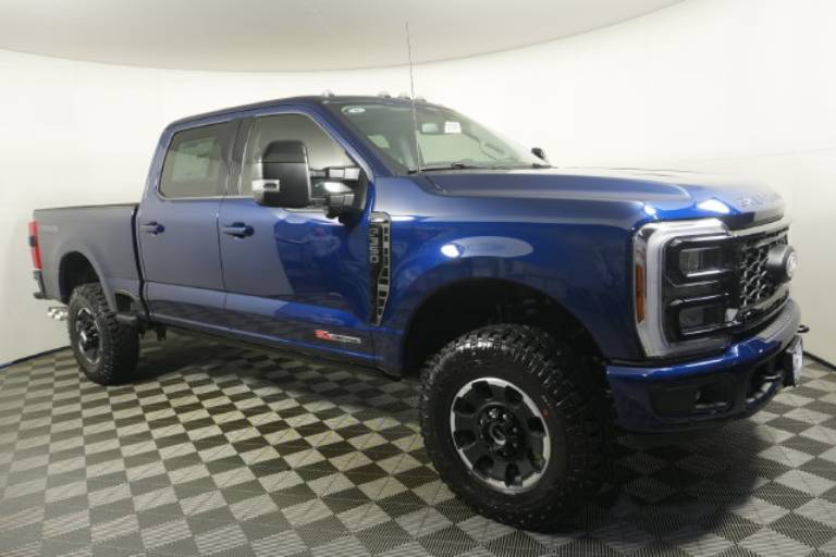 2027 Ford Super Duty F-350 SRW LARIAT