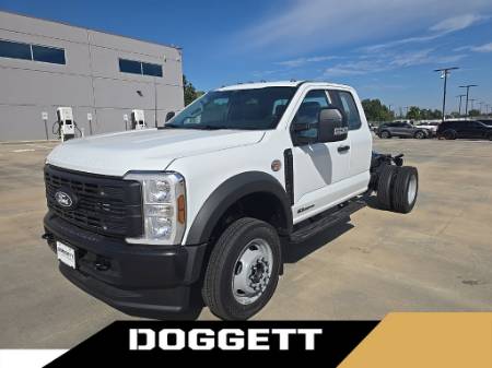 2027 Ford Super Duty F-550 DRW XL