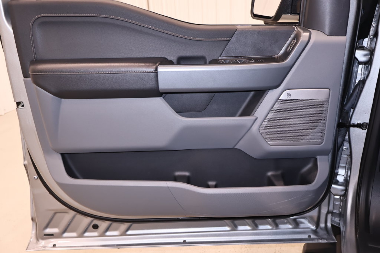 2024 Ford F-150 XLT - Photo 11