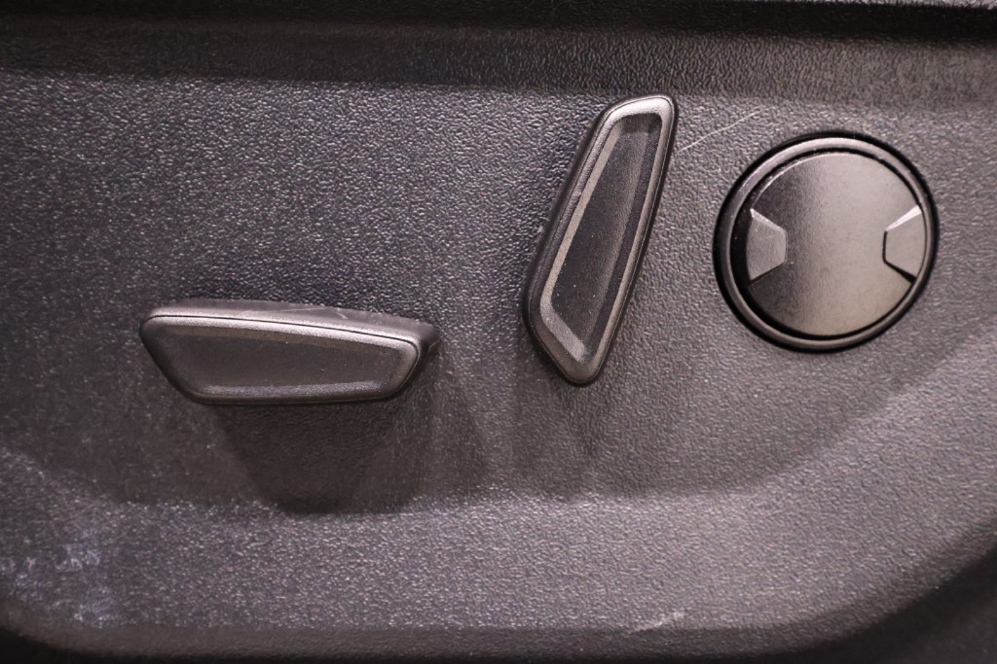2024 Ford F-150 XLT - Photo 14