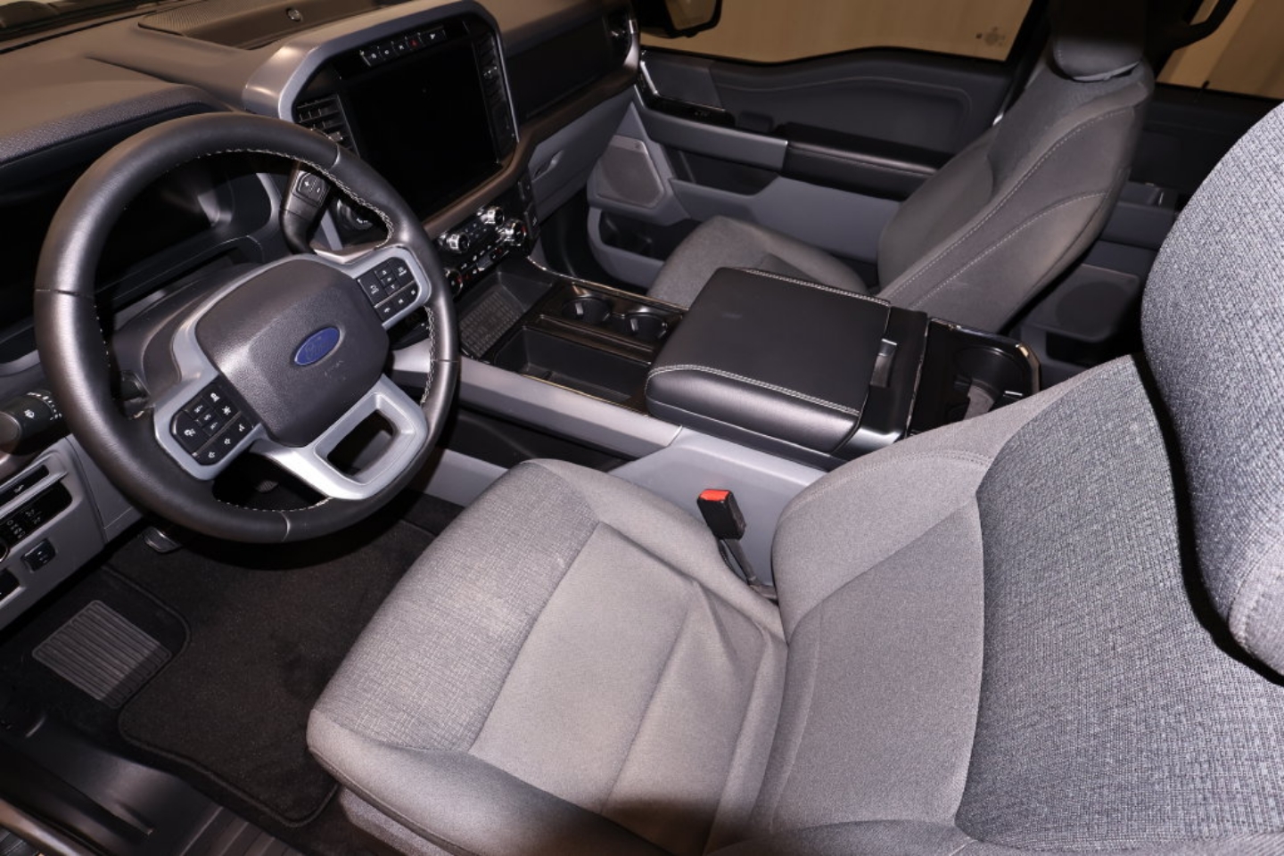 2024 Ford F-150 XLT - Photo 32