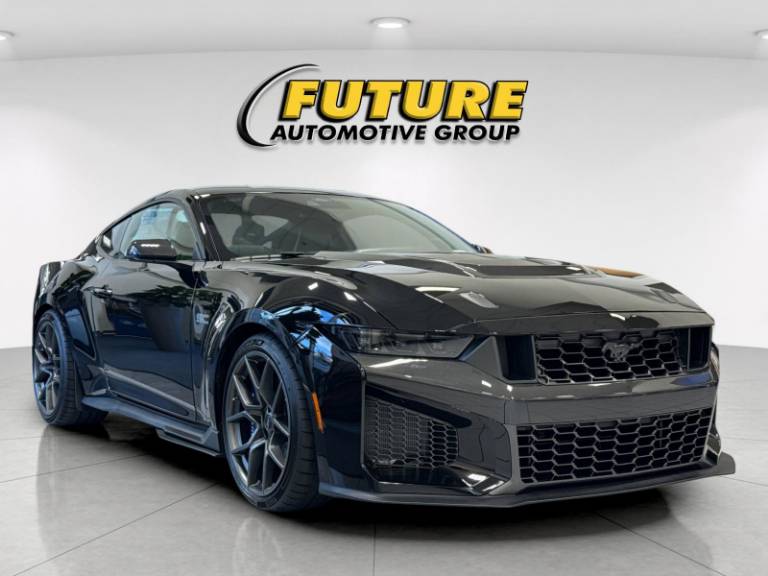 2026 Ford Mustang Dark Horse