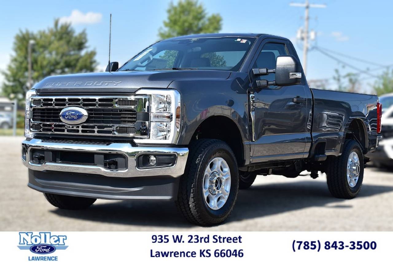 2026 Ford F-350 Super Duty XLT