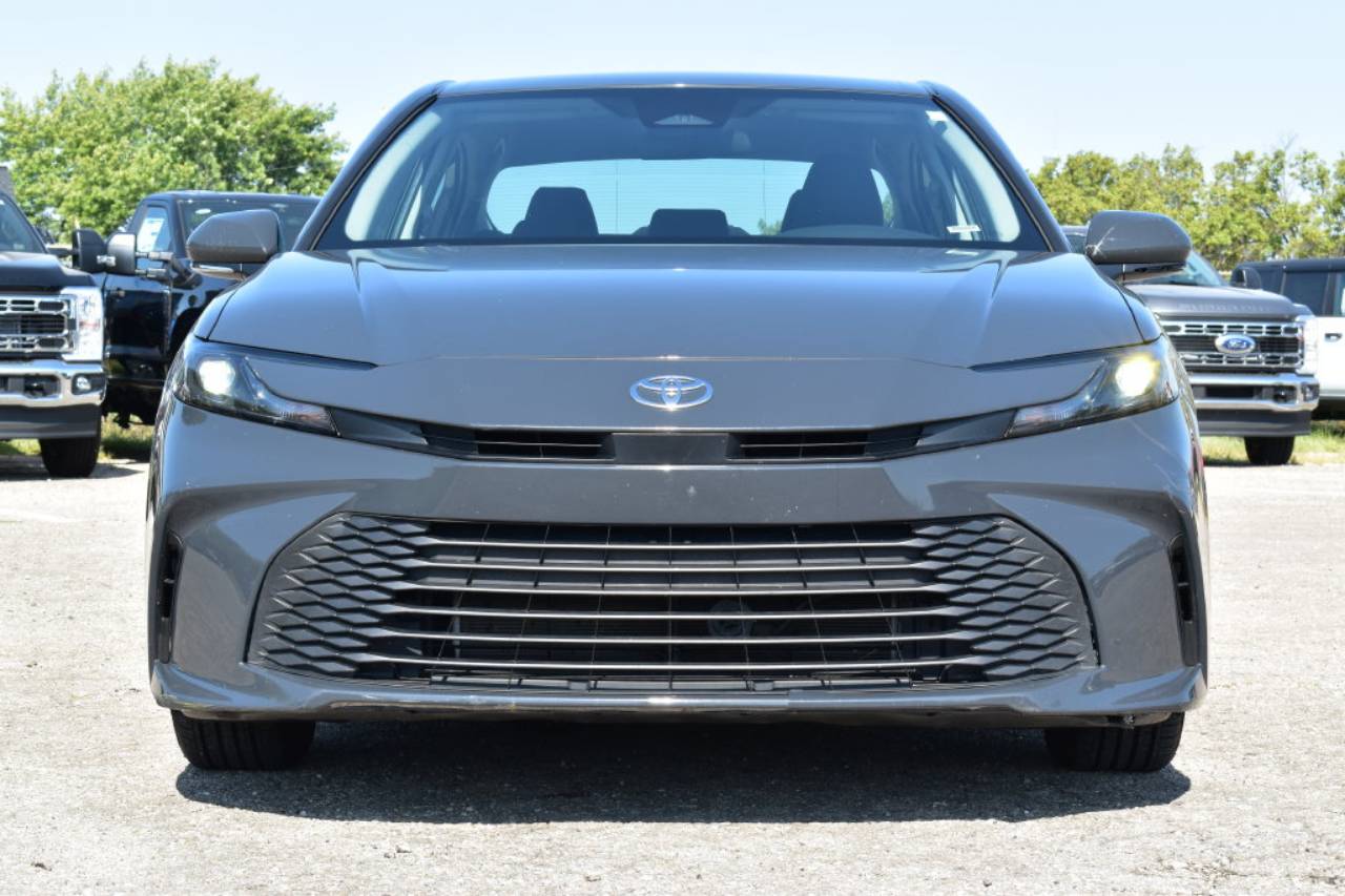 Certified 2025 Toyota Camry LE with VIN 4T1DAACK1SU116834 for sale in Kansas City