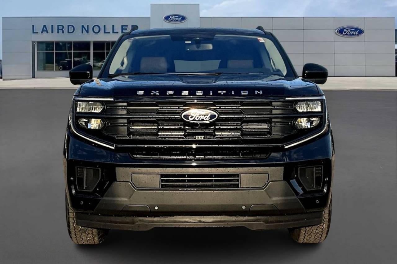 2025 Ford Expedition Active - Photo 15
