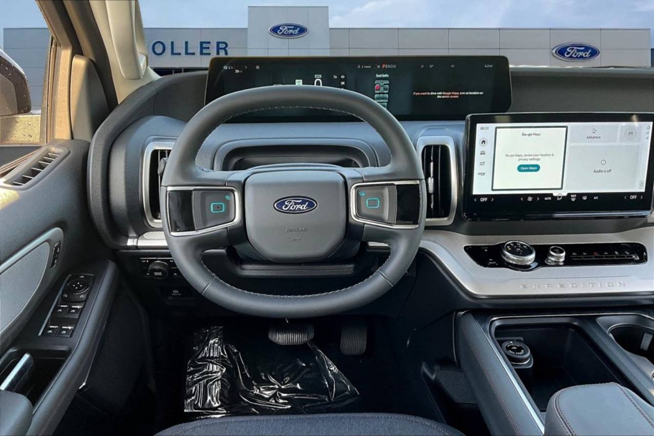 2025 Ford Expedition Active - Photo 16