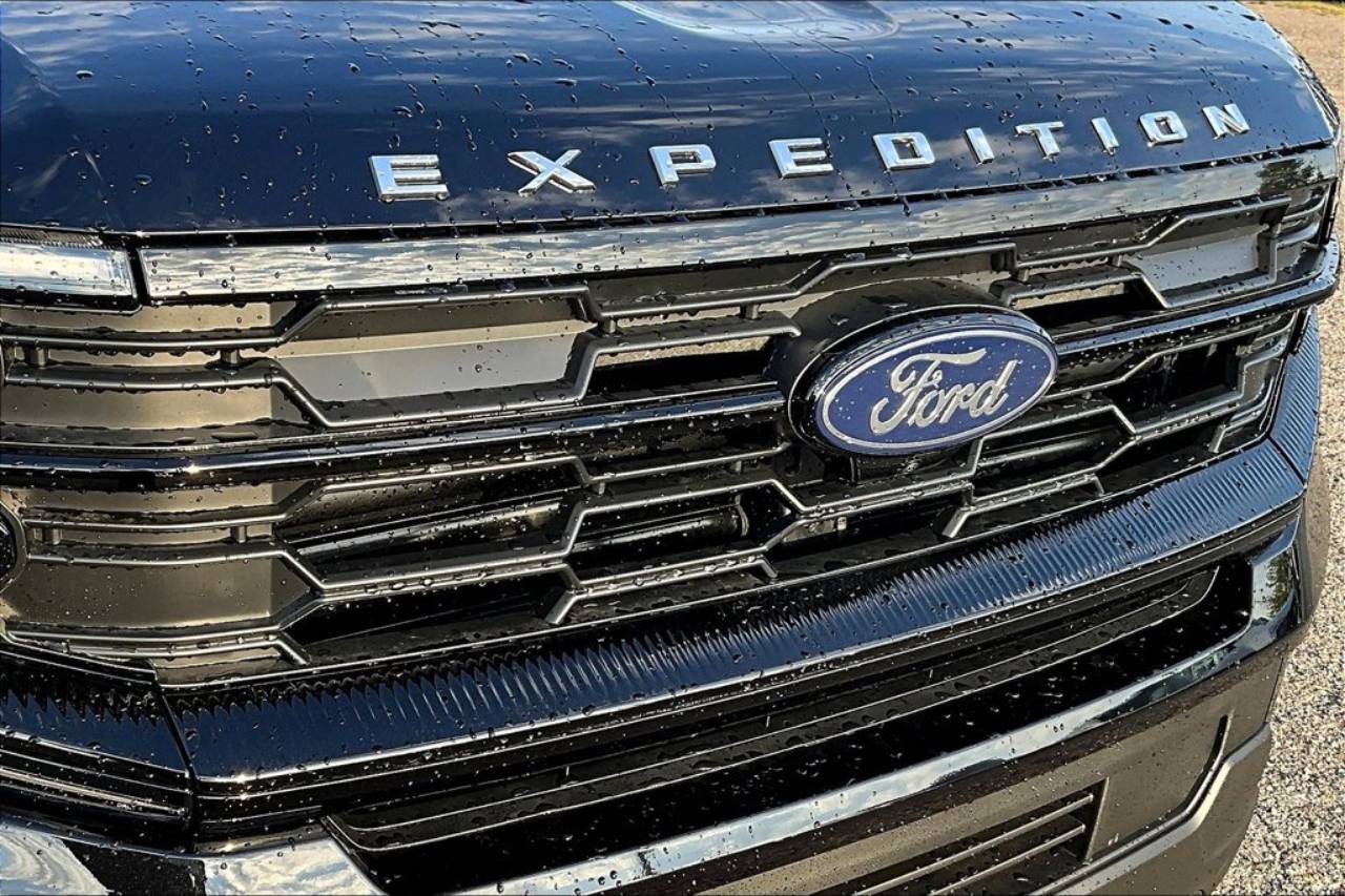 2025 Ford Expedition Active - Photo 35