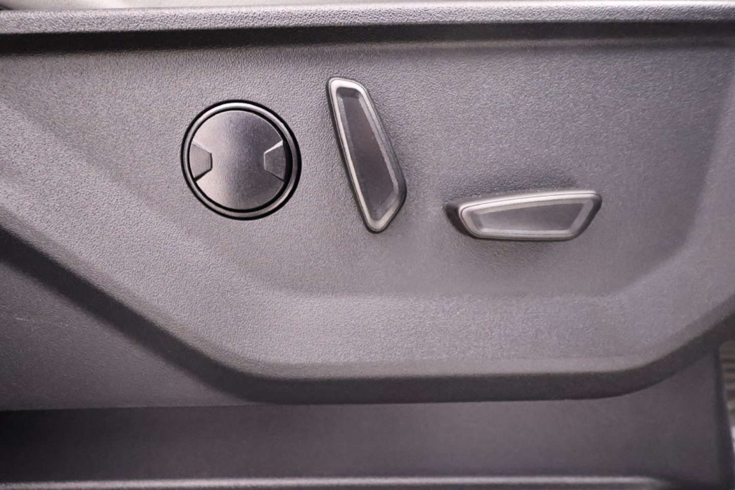 2027 Ford Expedition Platinum - Photo 26