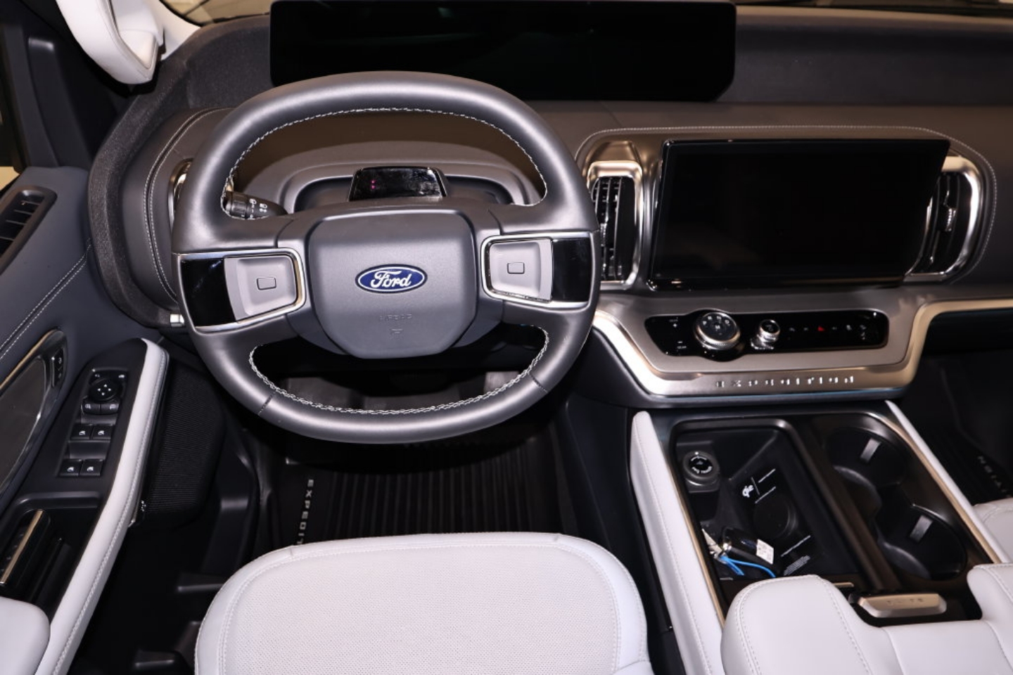 2027 Ford Expedition Platinum - Photo 27