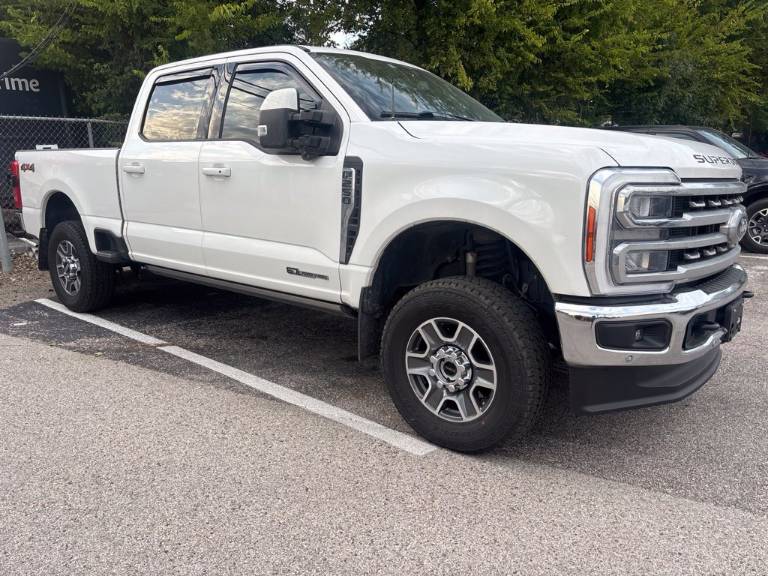 2023 Ford Super Duty F-250 SRW LARIAT