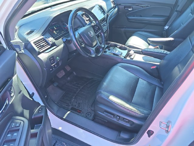 Photo 10