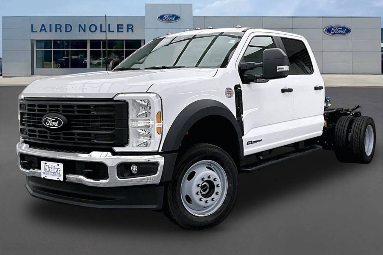 2027 Ford F-550 Super Duty Chassis Cab